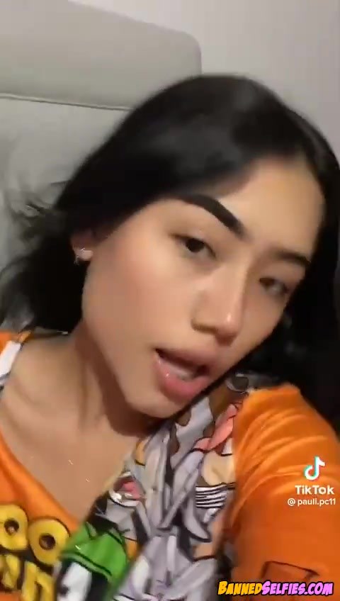 Nathaly College Girl Strips And Shows On Tiktok Bannedselfies 