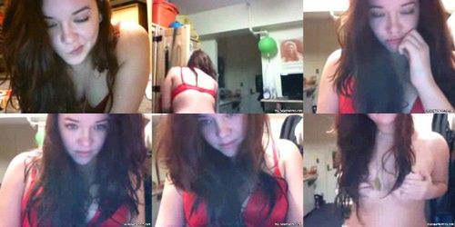 [Image: 111841559_0938_TWC_JB_Teens_on_WebCam_18.jpg]