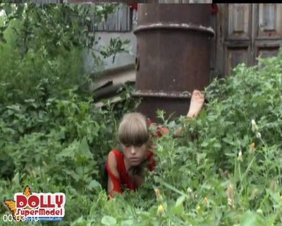 [Image: 112289891_Dolly_Supermodel_-_Video_107.jpg]