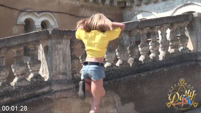 [Image: 112290014_Dolly_Supermodel_-_Video_128.jpg]