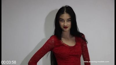 [Image: 112302842_Eva_Model_031.jpg]