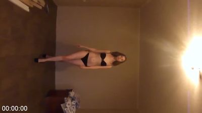 [Image: 112303033_Anastasia-1.jpg]