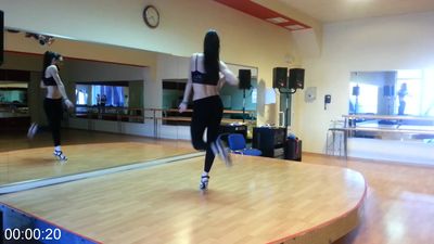 [Image: 112304258_Gunina_Vika_Dance.jpg]