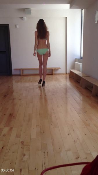 [Image: 112306885_Lobanova_Elena_Catwalk.jpg]