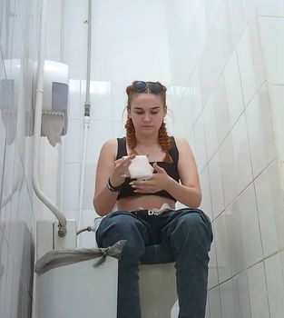 [Image: 125943056_4.jpg]