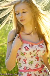[Image: 128898028_BrittanyEnglish_13.jpg]