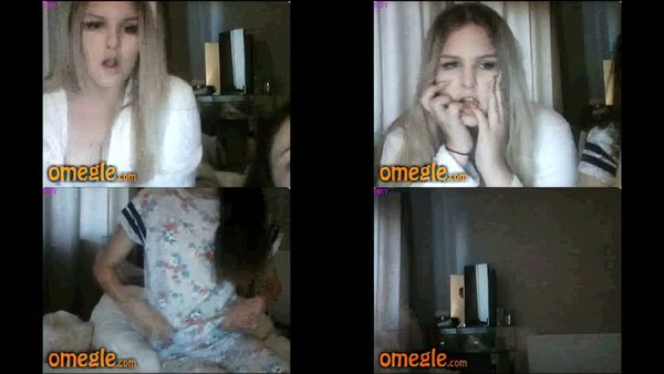 2 Uk Girls 18 Flash Tits In The Omegle Game